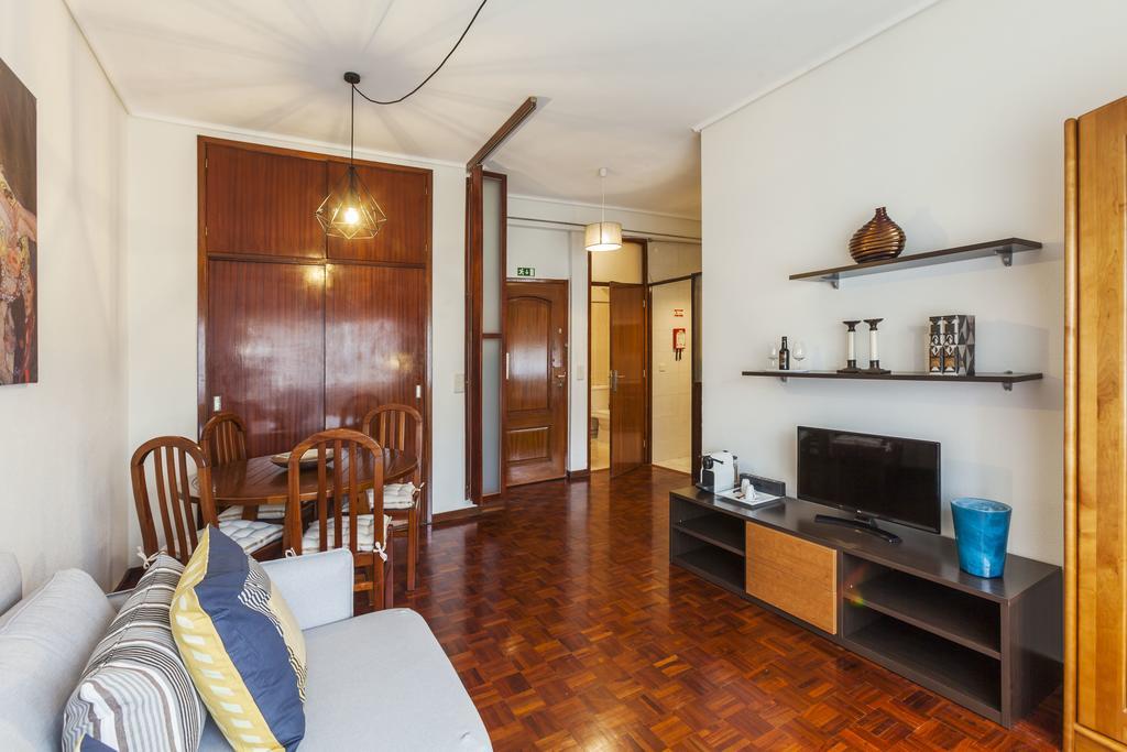 Apartment Camoes Deluxe OOporto Exteriör bild
